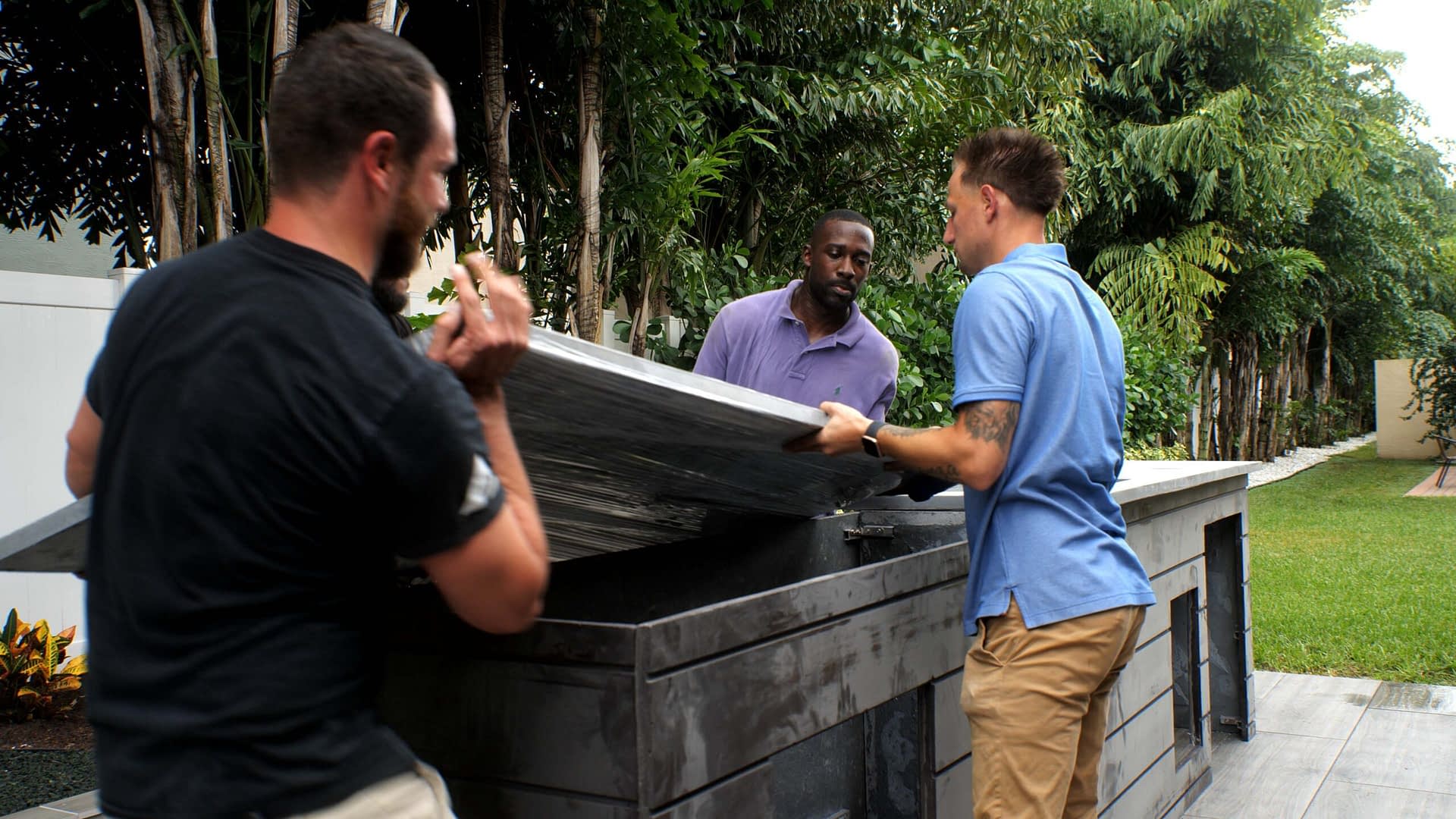 Installing the Countertop on top of an Outdoor Kitchen