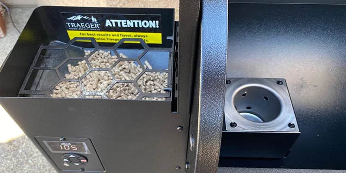traeger pellet hopper